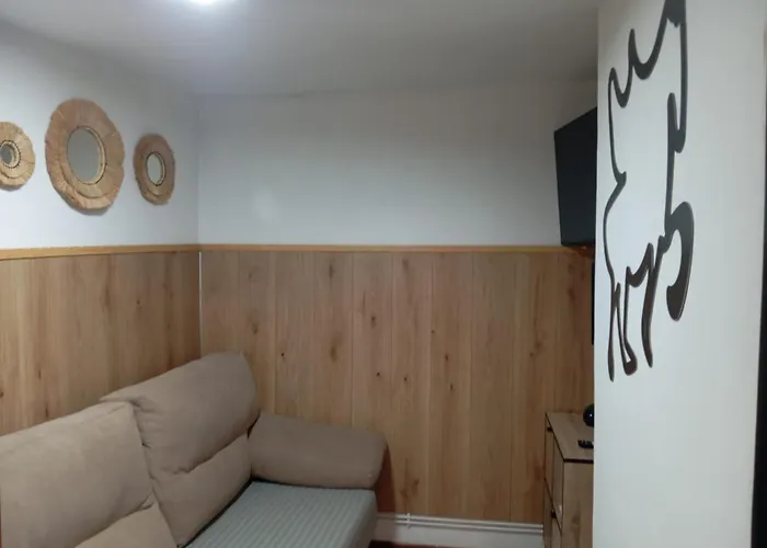 Calera 2 アパート