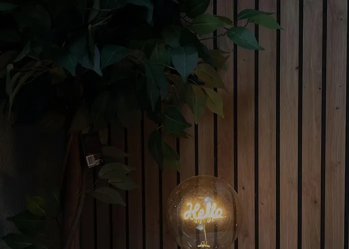 Calera 2 アパート